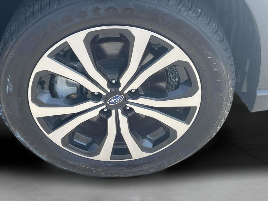Used 2023 Subaru Forester Limited AWD/4WD image 6