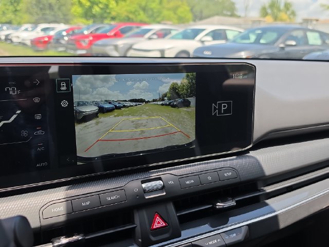 New 2026 Kia K4 GT-Line w/ GT-Line Premium Package FWD image 23