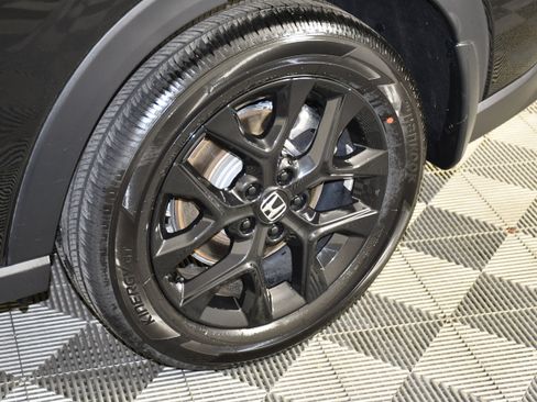 Certified 2025 Honda HR-V Sport image 40