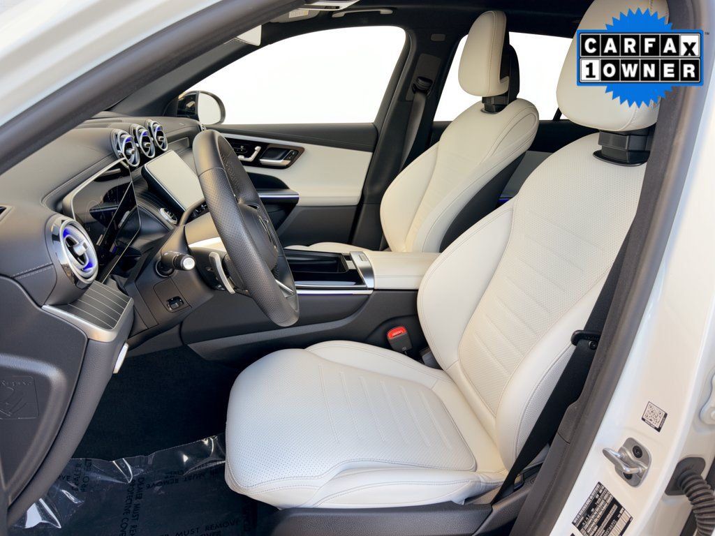 Certified 2025 Mercedes-Benz GLC 350e 4MATIC image 5