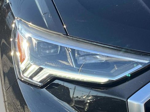 Used 2025 Audi Q3 2.0T Premium image 39