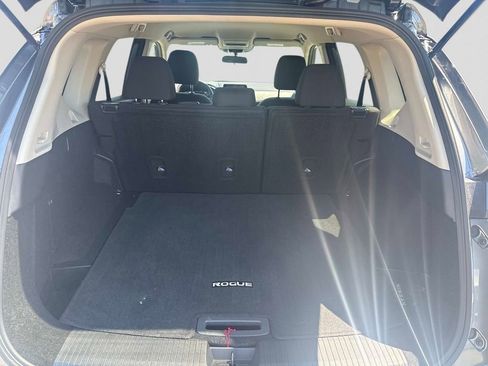 Certified 2025 Nissan Rogue S AWD/4WD image 6