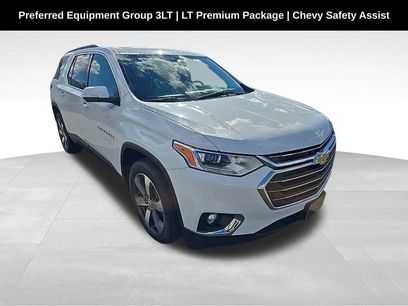 Used 2021 Chevrolet Traverse LT w/ LT Premium Package