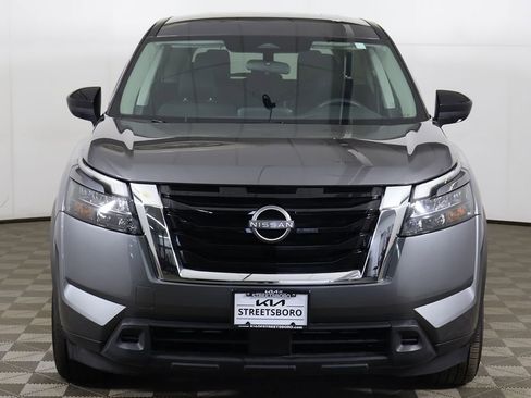 Used 2023 Nissan Pathfinder S AWD/4WD image 9