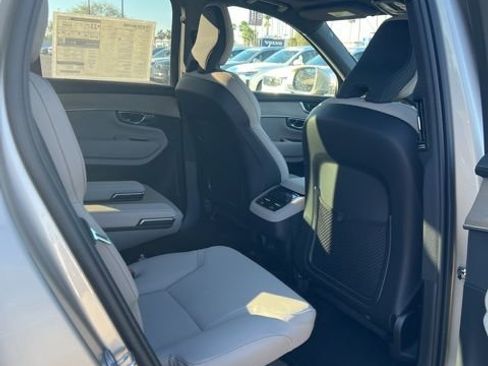 New 2026 Volvo XC90 B6 Plus image 29