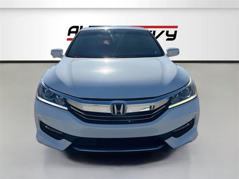 Used 2016 Honda Accord EX-L image 2
