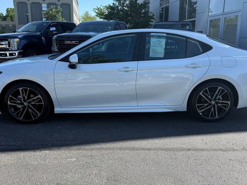 Used 2026 Toyota Camry XSE FWD image 1