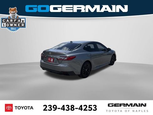 Used 2026 Toyota Camry SE w/ Convenience Package FWD image 8