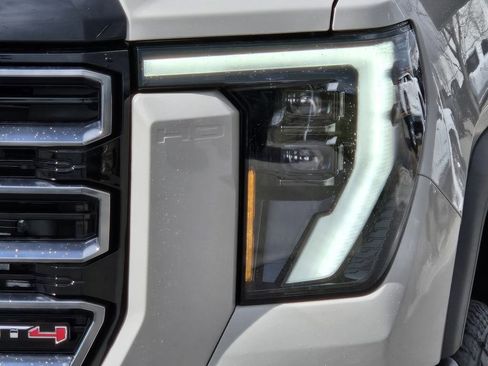 New 2026 GMC Sierra 2500 AT4 image 40