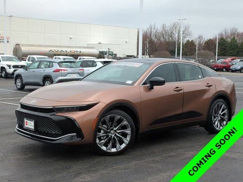 Certified 2026 Toyota Crown Limited w/ Advanced Technology Package image 2