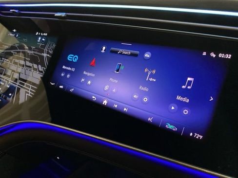 Used 2023 Mercedes-Benz EQS 580 4MATIC Sedan image 85