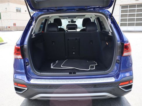 Certified 2023 Volkswagen Taos SEL AWD/4WD image 5