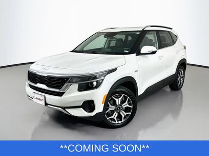 Used 2022 Kia Seltos EX