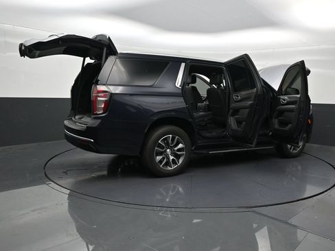 Used 2023 Chevrolet Tahoe LT RWD image 32