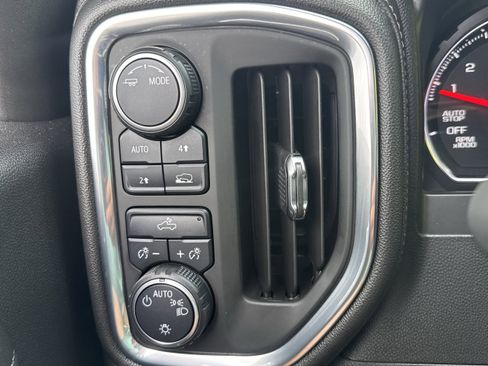 Used 2020 Chevrolet Silverado 1500 LT w/ All-Star Edition AWD/4WD image 23