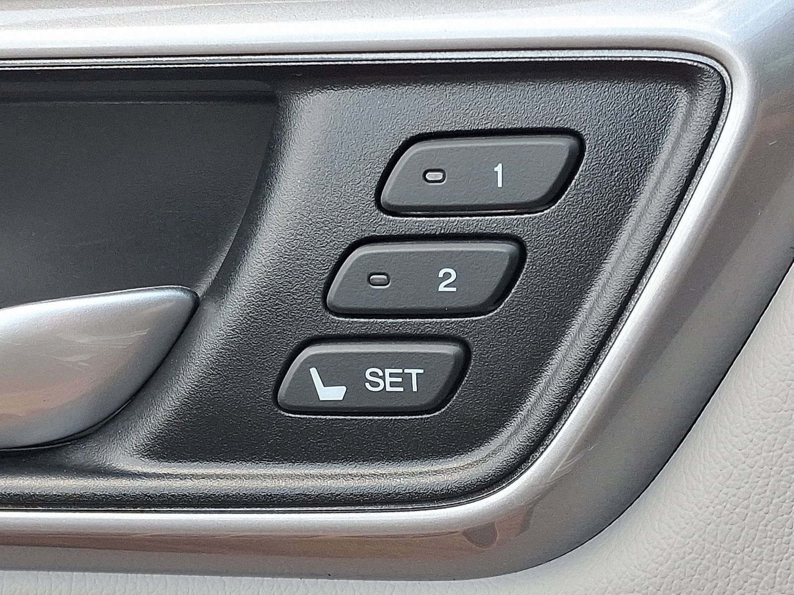 Used 2018 Honda CR-V EX-L image 24