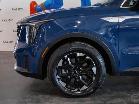 New 2025 Kia Sorento S w/ Panoramic Sunroof Package image 17