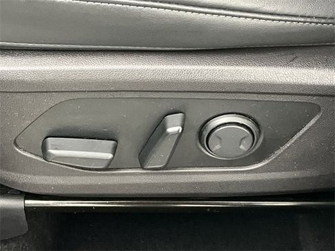 Certified 2022 Kia Sorento S w/ Panoramic Sunroof Package image 12