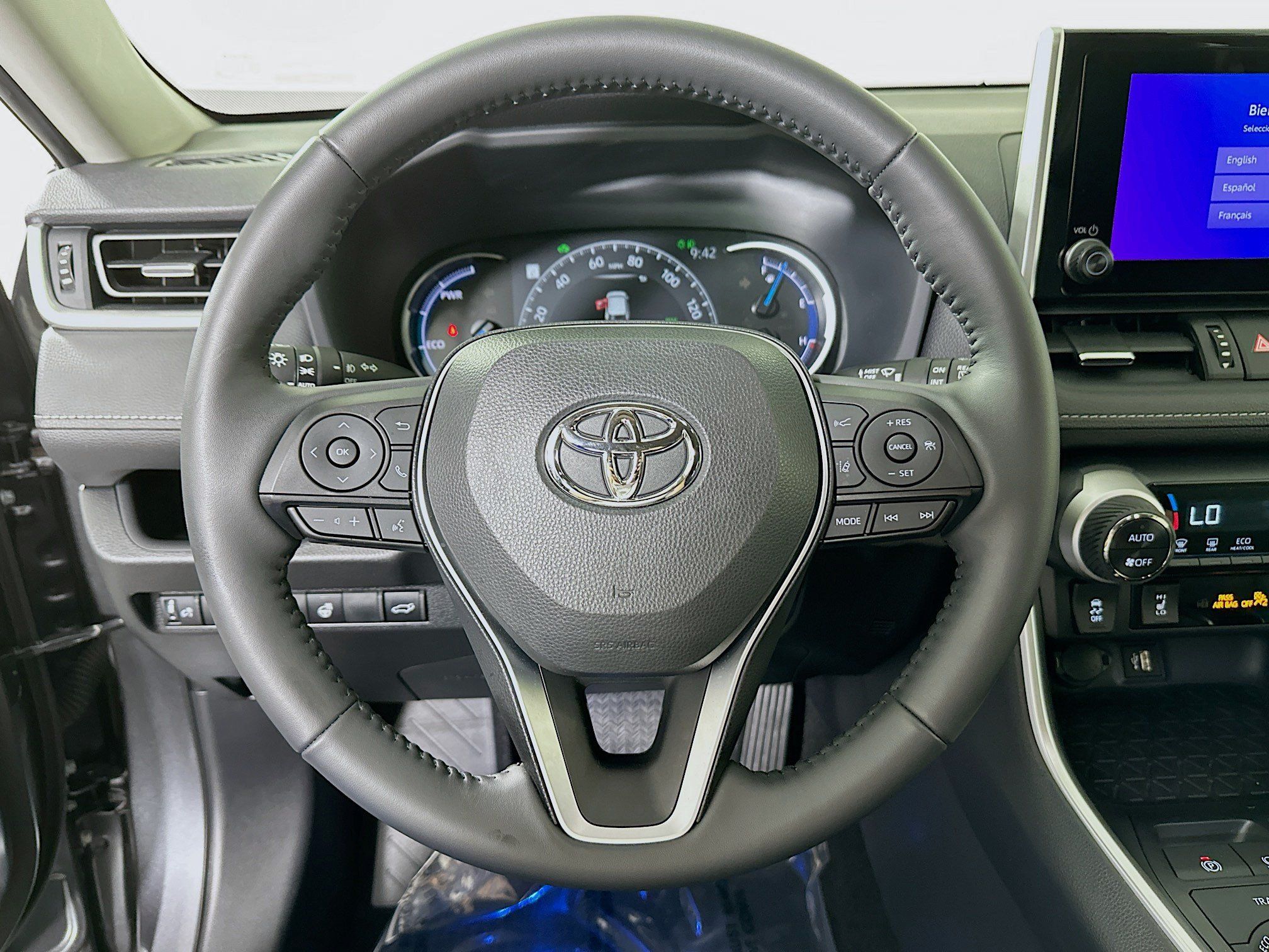 Used 2024 Toyota RAV4 XLE Premium w/ Weather Package AWD/4WD image 15