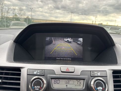 Used 2014 Honda Odyssey EX-L image 8