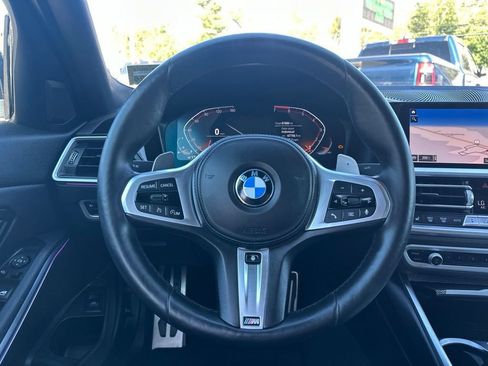 Used 2021 BMW 330i xDrive Sedan w/ M Sport Package AWD/4WD image 17