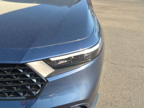 Used 2023 Honda Accord EX image 12