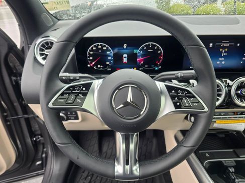 New 2026 Mercedes-Benz GLA 250 4MATIC image 14