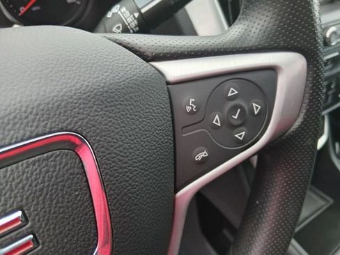 Used 2023 GMC Terrain SLE w/ Driver Convenience Package AWD/4WD image 18