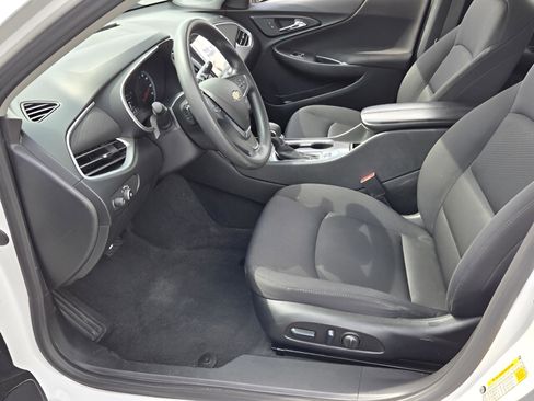 Used 2024 Chevrolet Malibu LT FWD image 10