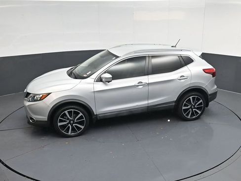 Used 2017 Nissan Rogue Sport SL FWD image 40