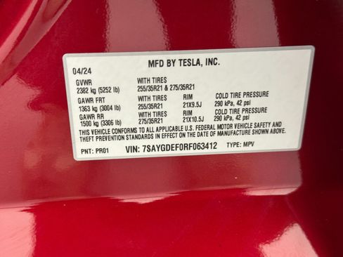 Used 2024 Tesla Model Y Performance image 47