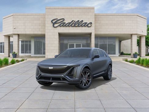 New 2026 Cadillac Lyriq V image 8