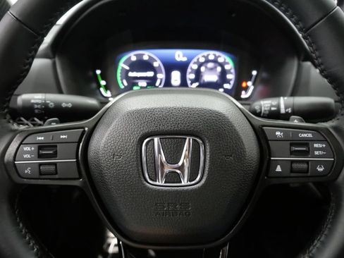 Used 2025 Honda Accord Sport image 16