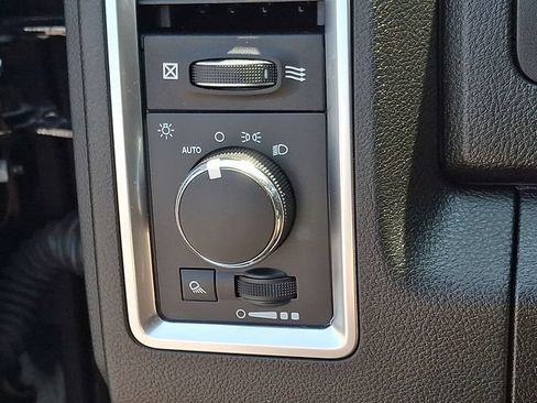Used 2023 RAM 1500 Classic SLT w/ Trailer & Traction Group AWD/4WD image 24