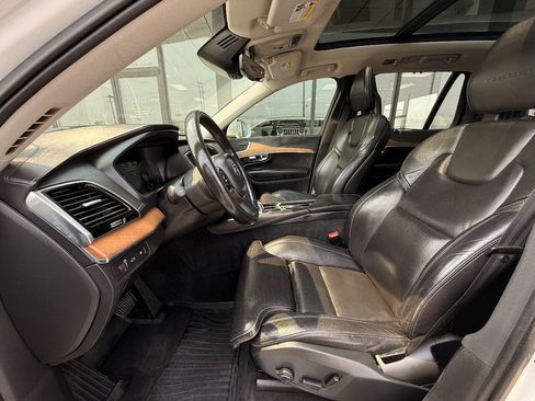 Used 2017 Volvo XC90 T8 Inscription AWD/4WD image 14