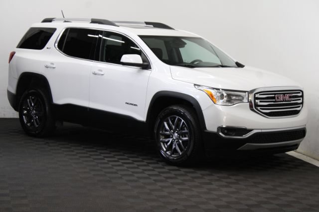 Used 2017 GMC Acadia SLT AWD/4WD image 1