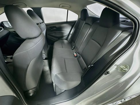 Used 2023 Toyota Corolla LE FWD image 27
