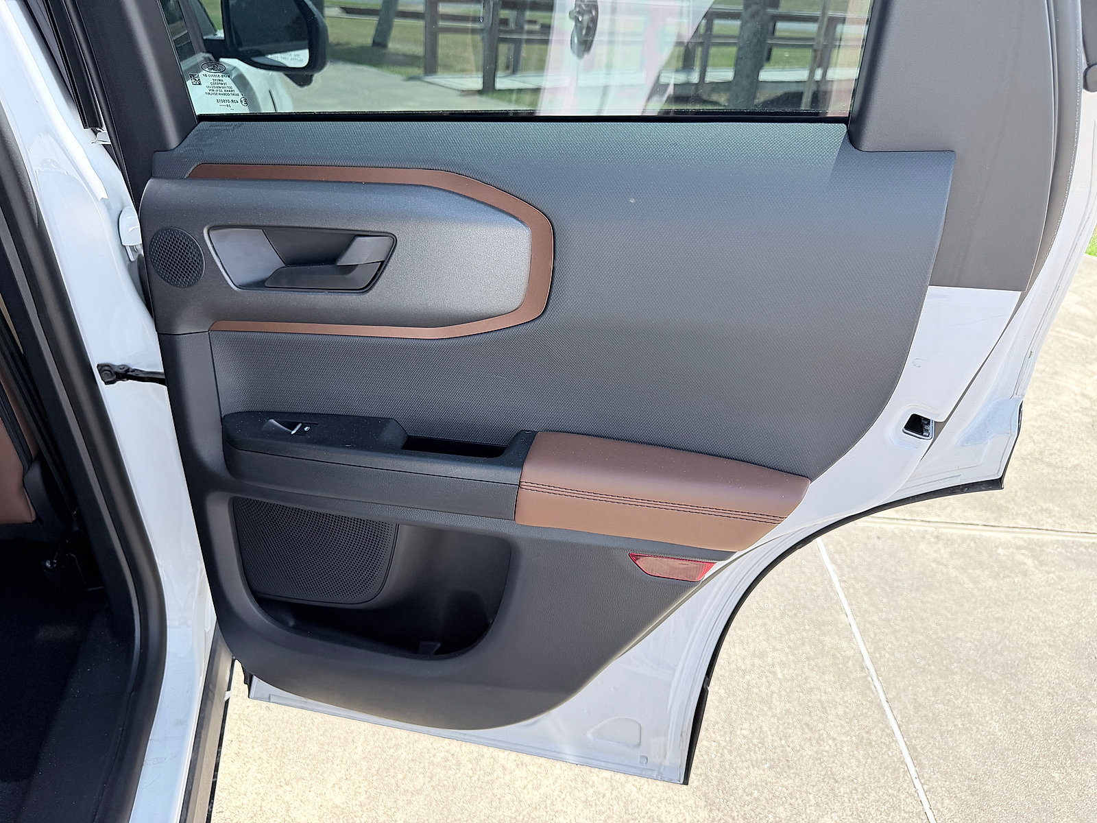 Used 2025 Ford Bronco Sport Outer Banks w/ Outer Banks Tech Package+ AWD/4WD image 17