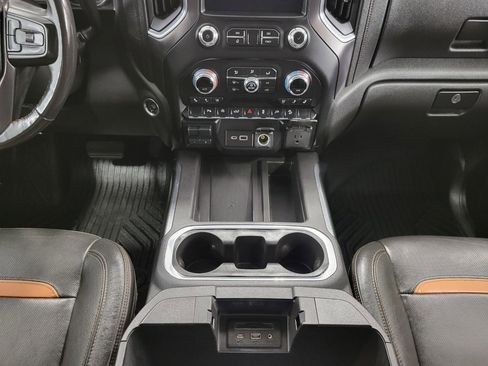 Used 2020 GMC Sierra 1500 AT4 w/ AT4 Premium Package image 18