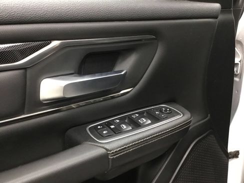 Used 2020 RAM 1500 Sport w/ Level 2 Equipment Goup w/2_L AWD/4WD image 8