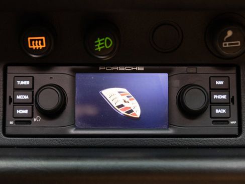 Used 1994 Porsche 911 Carrera 4 image 14