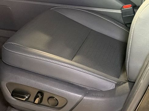 Certified 2025 Lexus TX 350 350 Premium w/ Technology Package image 25