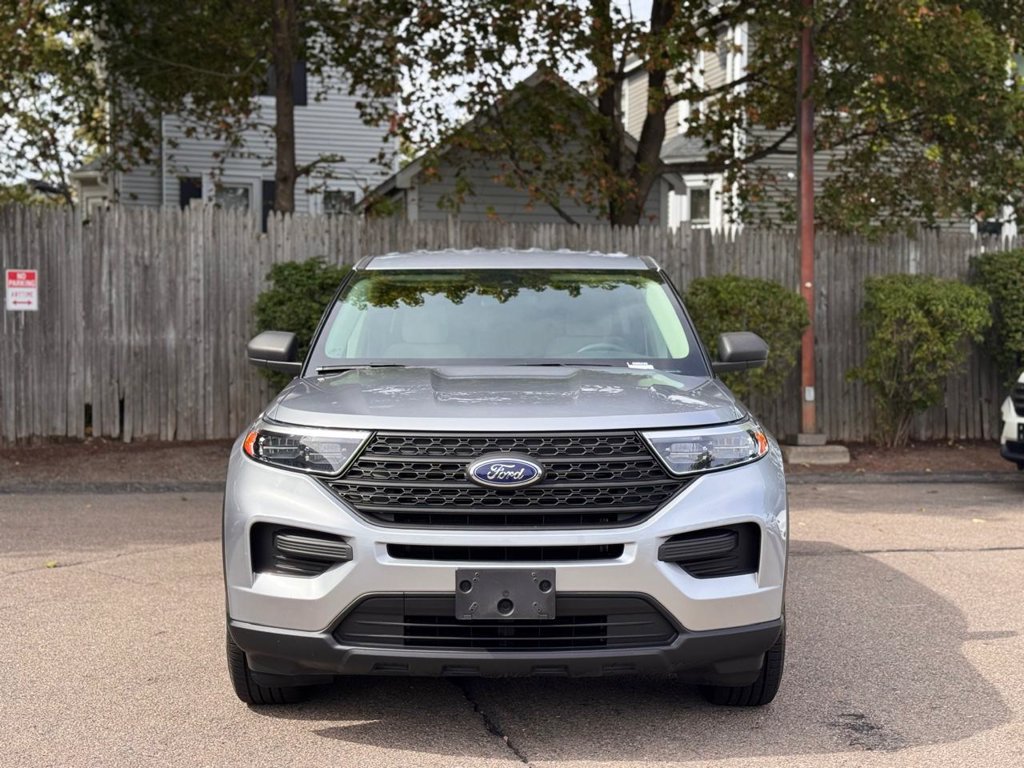 Used 2021 Ford Explorer 4WD w/ Class III Trailer Tow Package image 9