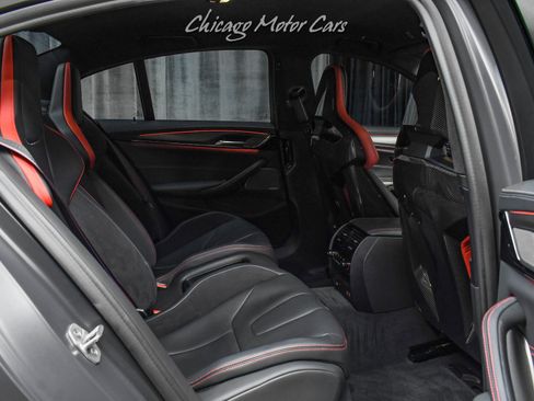 Used 2022 BMW M5 CS image 30