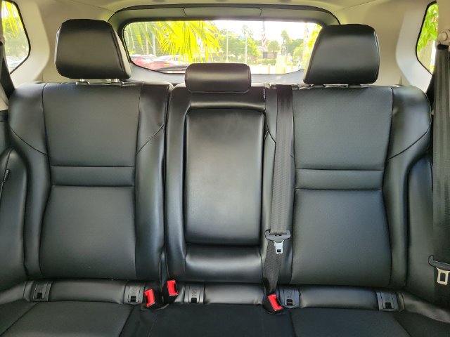 Used 2023 Nissan Rogue SV w/ SV Premium B Package FWD image 29