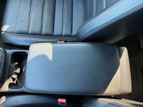 Used 2023 Honda CR-V Sport Touring image 32