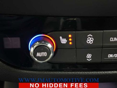 Used 2022 Buick Enclave Essence w/ Experience Buick Package AWD/4WD image 42