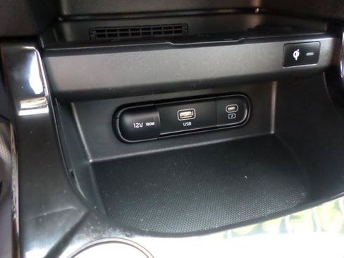 Used 2024 Kia Seltos SX w/ SX Sunroof Package AWD/4WD image 17