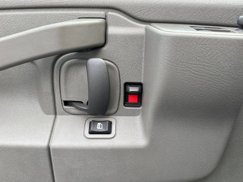 New 2025 Chevrolet Express 2500 w/ Driver Convenience Package RWD image 10
