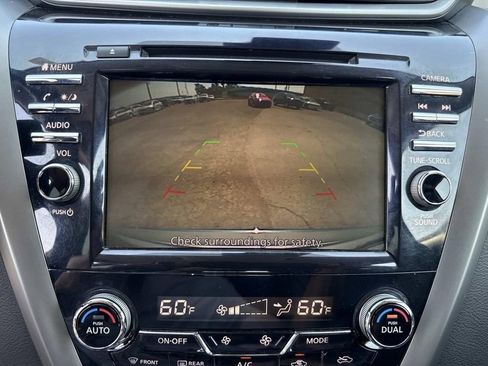 Used 2024 Nissan Murano SV image 21